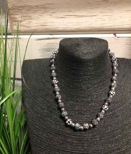 Viva Beads Clay Bead Necklace Black & White  As Shown