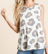 Load image into Gallery viewer, &quot;Zoey&quot; Round Neck Animal Print Top Ivory
