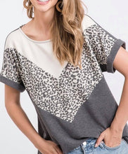 Load image into Gallery viewer, &quot;Tiah&quot; Leopard Print Chevron Tee Ivory/Grey